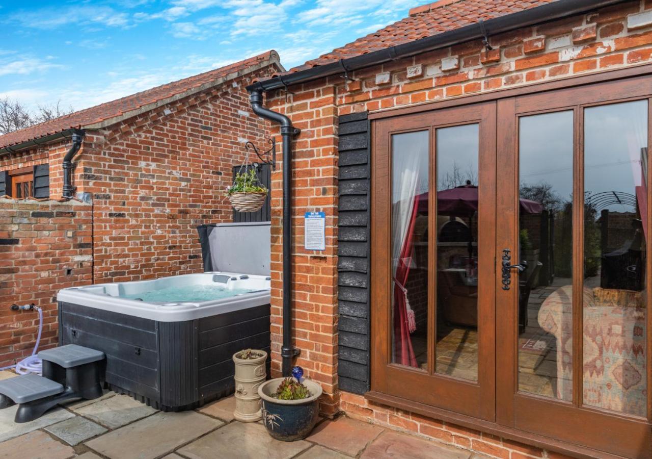 Elms Barn Villa Wangford Exterior photo